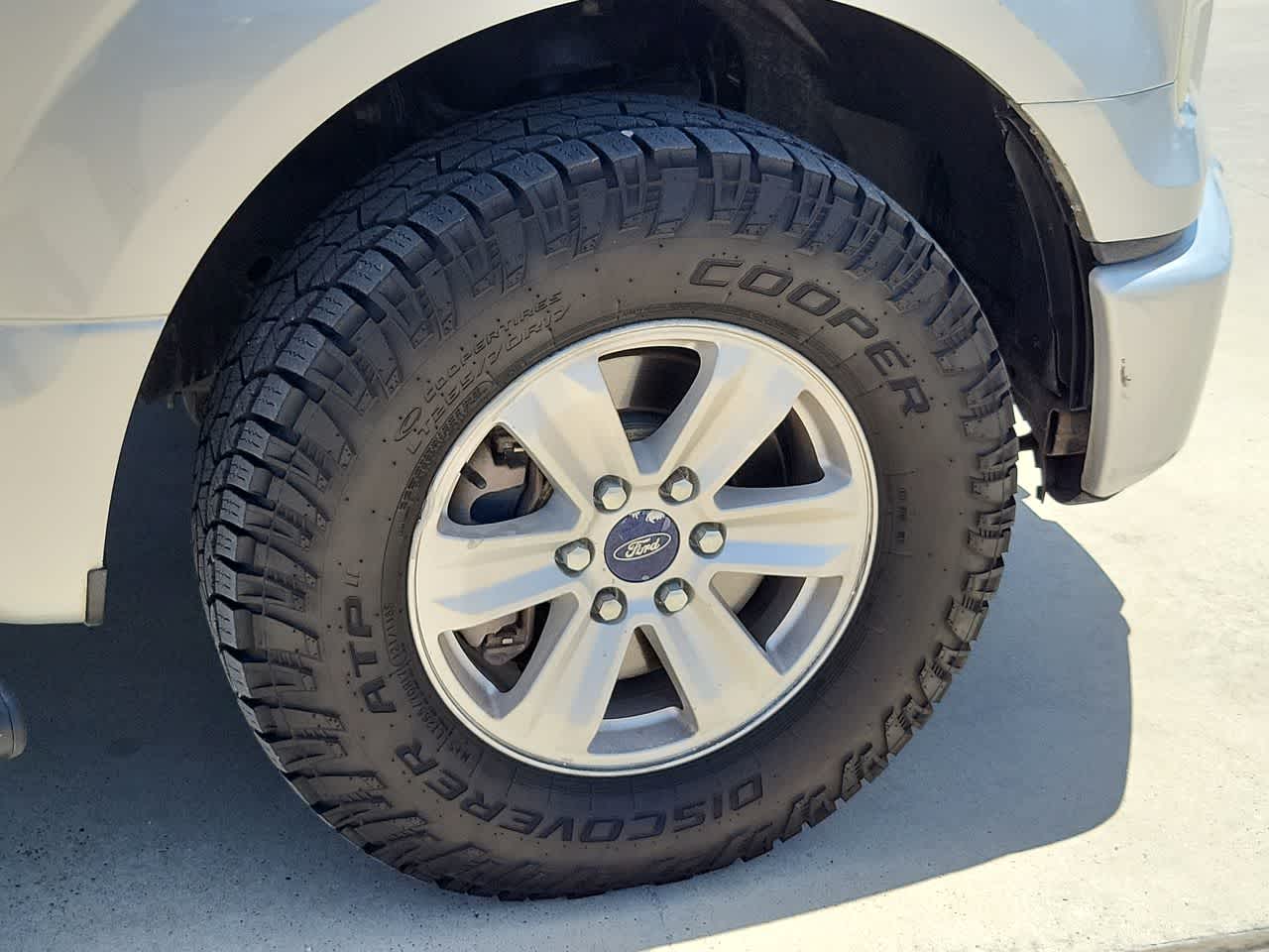 Thumbnail: 2015 Ford F-150 - 16