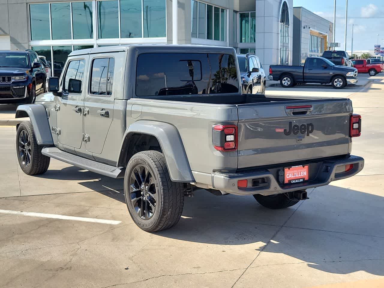 Thumbnail: 2023 Jeep Gladiator - 12