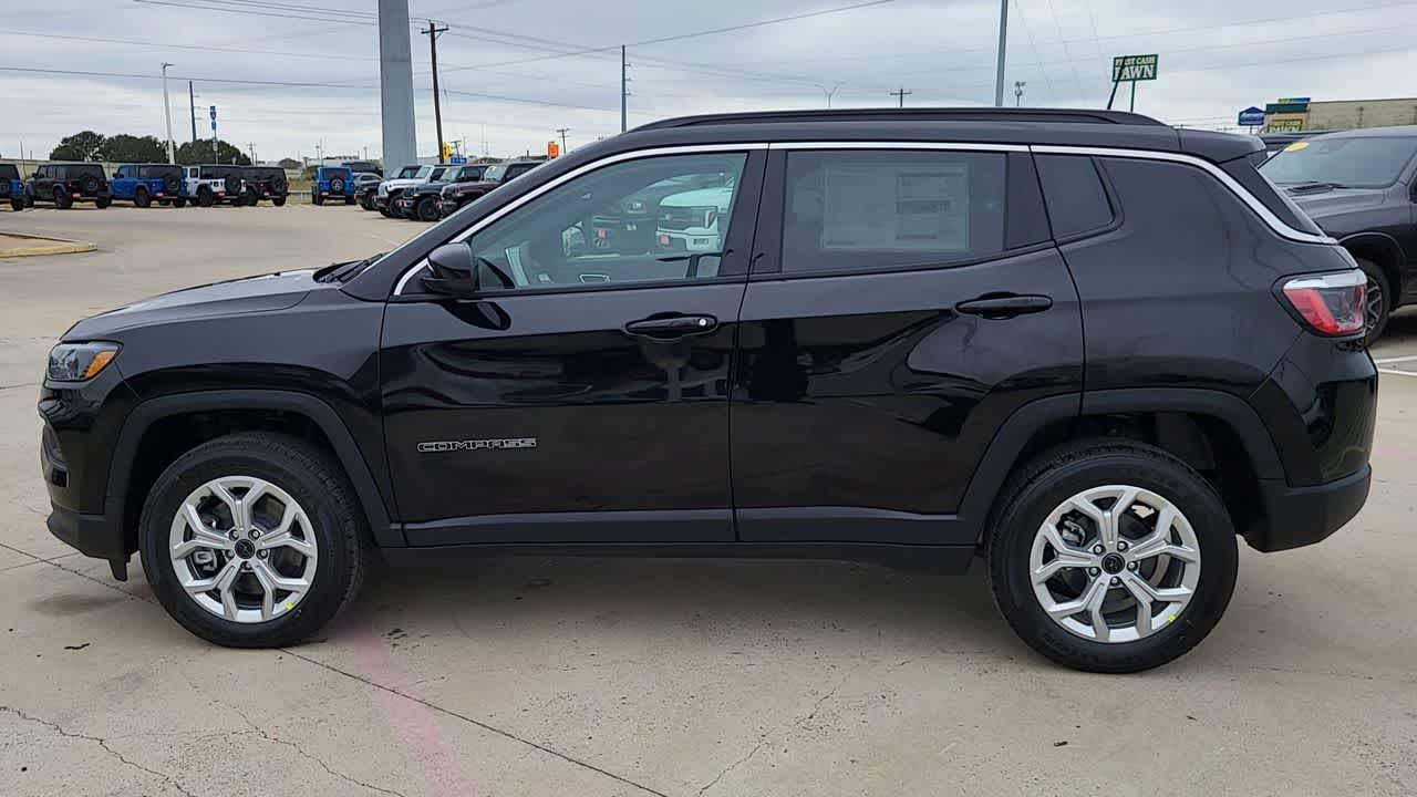 Thumbnail: 2026 Jeep Compass - 5