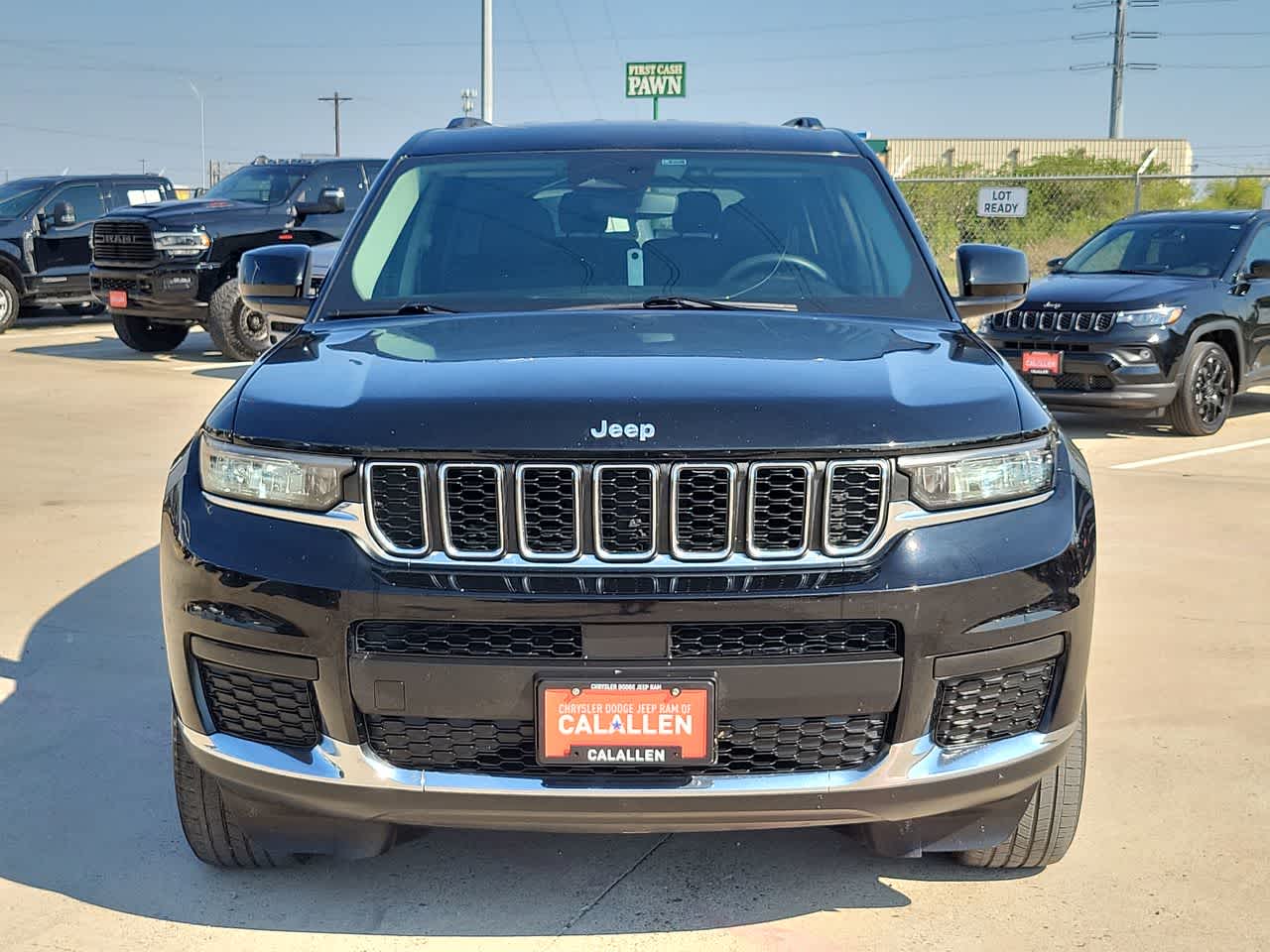 Thumbnail: 2023 Jeep Grand Cherokee - 14