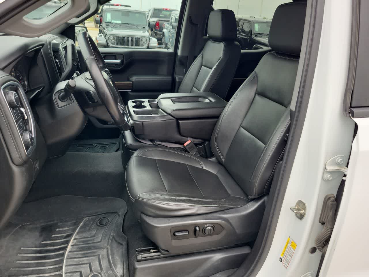 Thumbnail: 2020 Chevrolet Silverado 1500 - 20