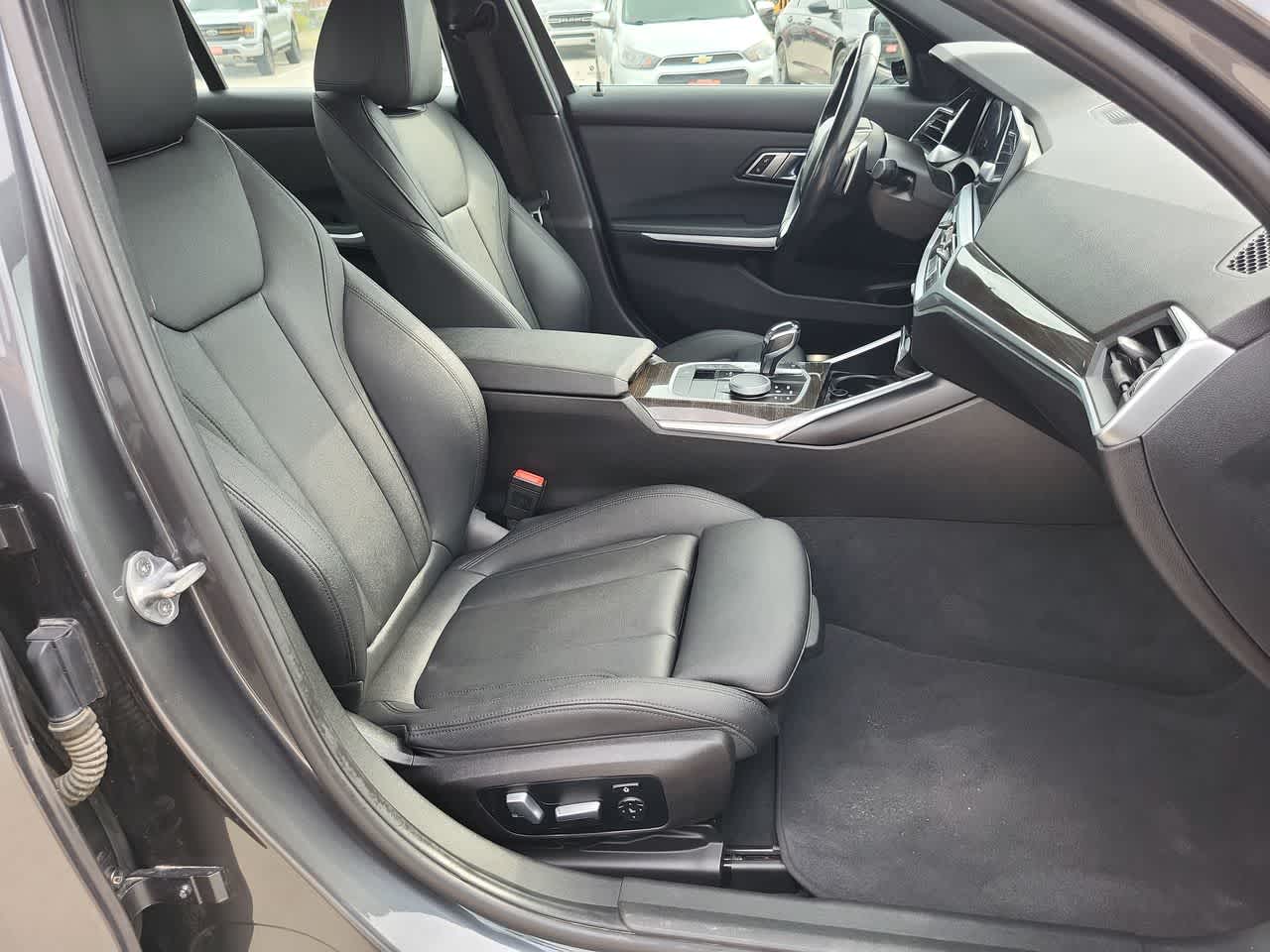 Thumbnail: 2020 BMW 3 Series - 22