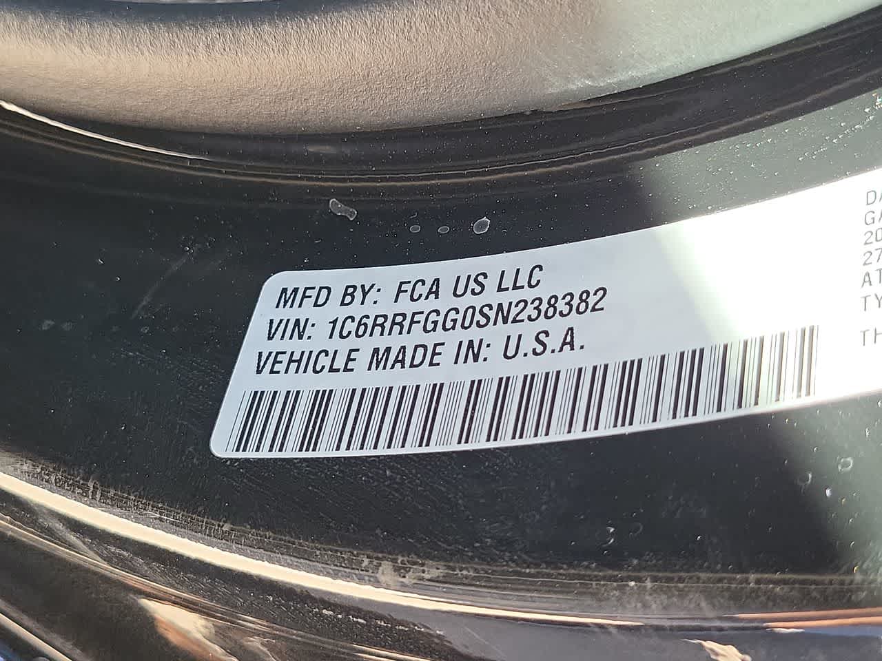 Thumbnail: 2025 RAM 1500 - 29