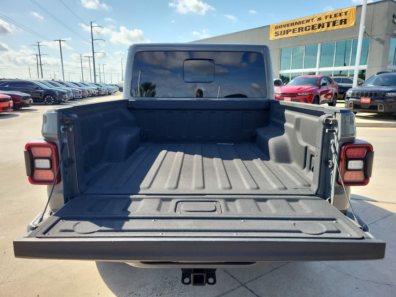 Thumbnail: 2023 Jeep Gladiator - 27