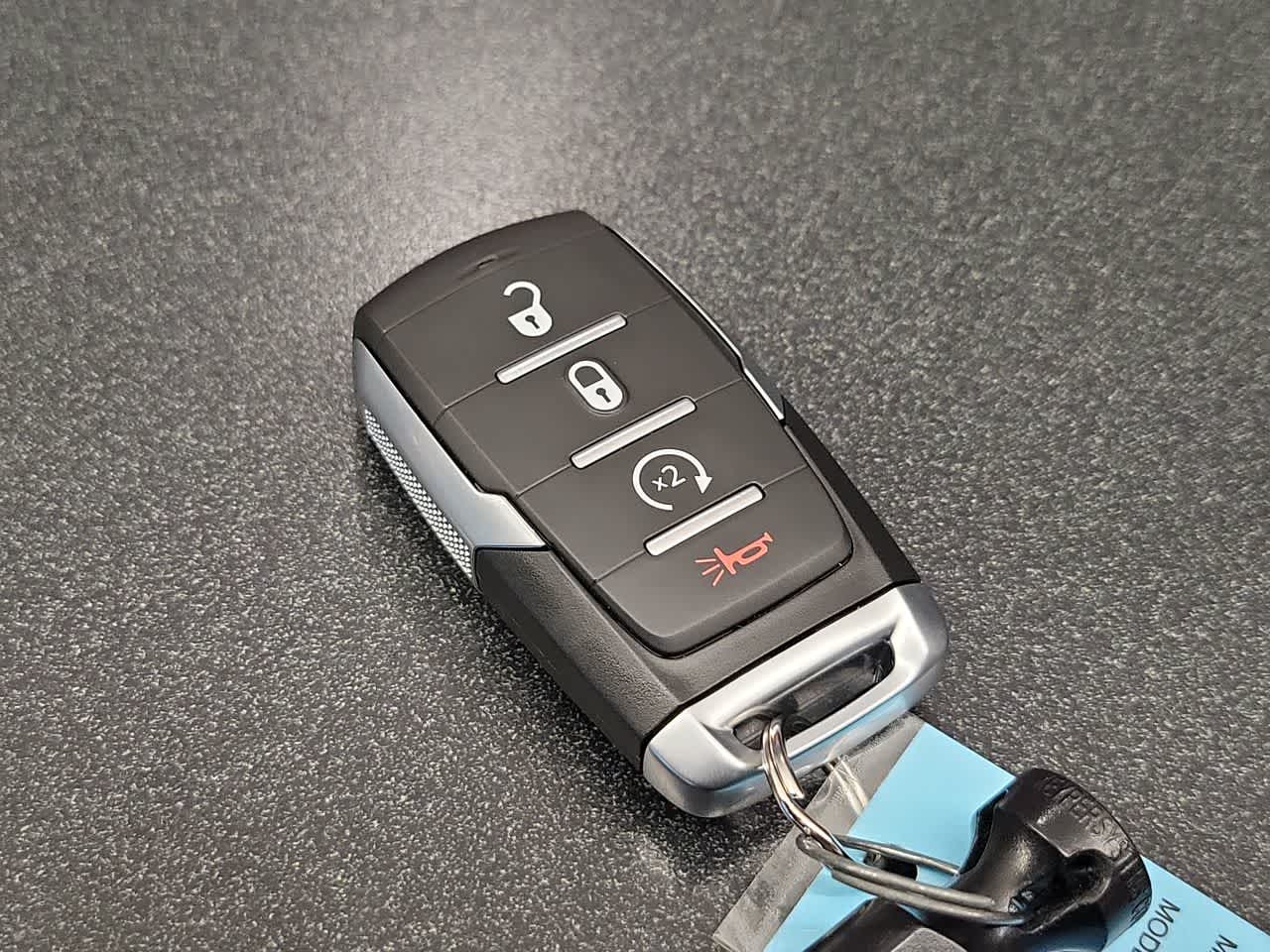 Thumbnail: 2025 RAM 1500 - 28