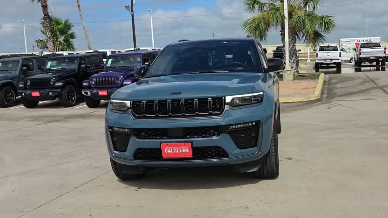 Thumbnail: 2026 Jeep Grand Cherokee - 3