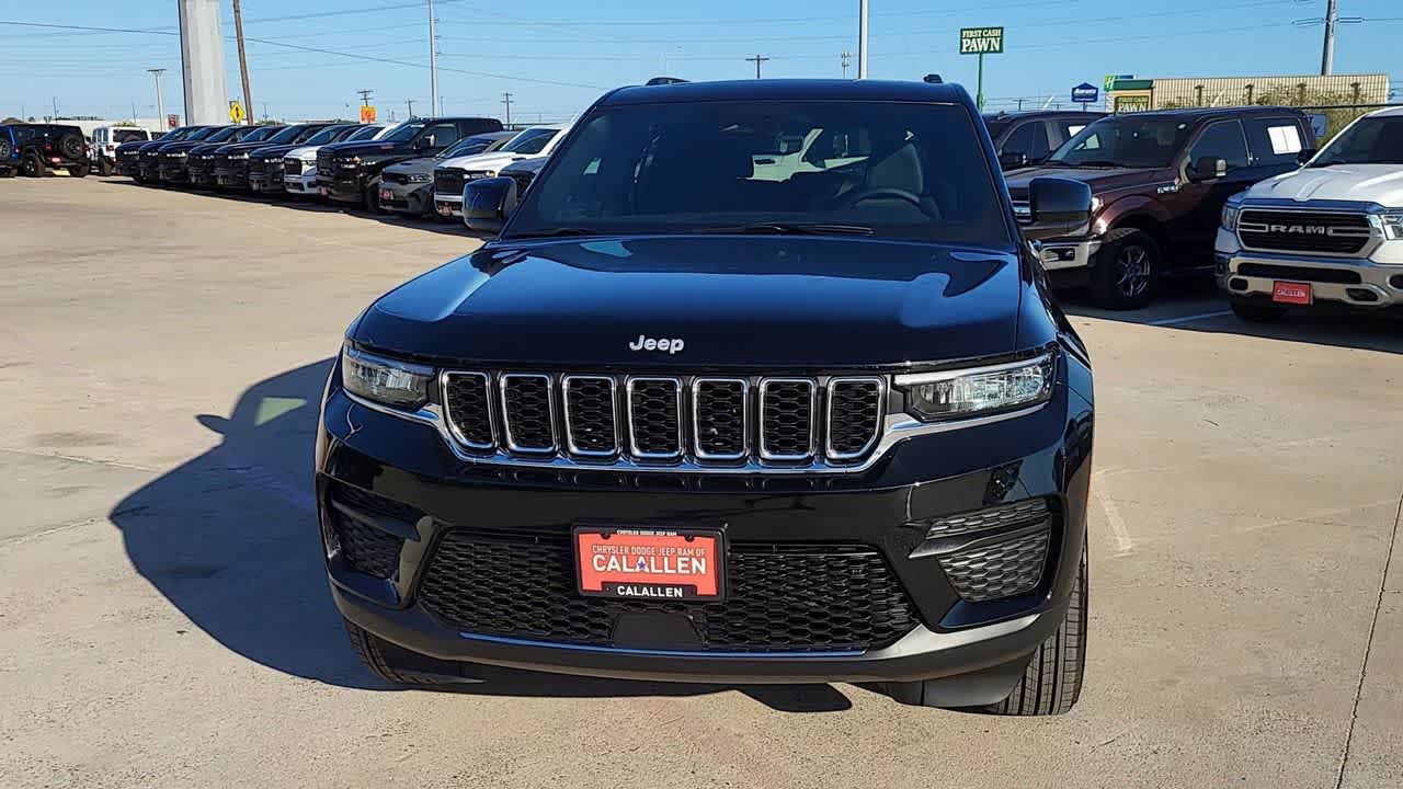 Thumbnail: 2025 Jeep Grand Cherokee - 3