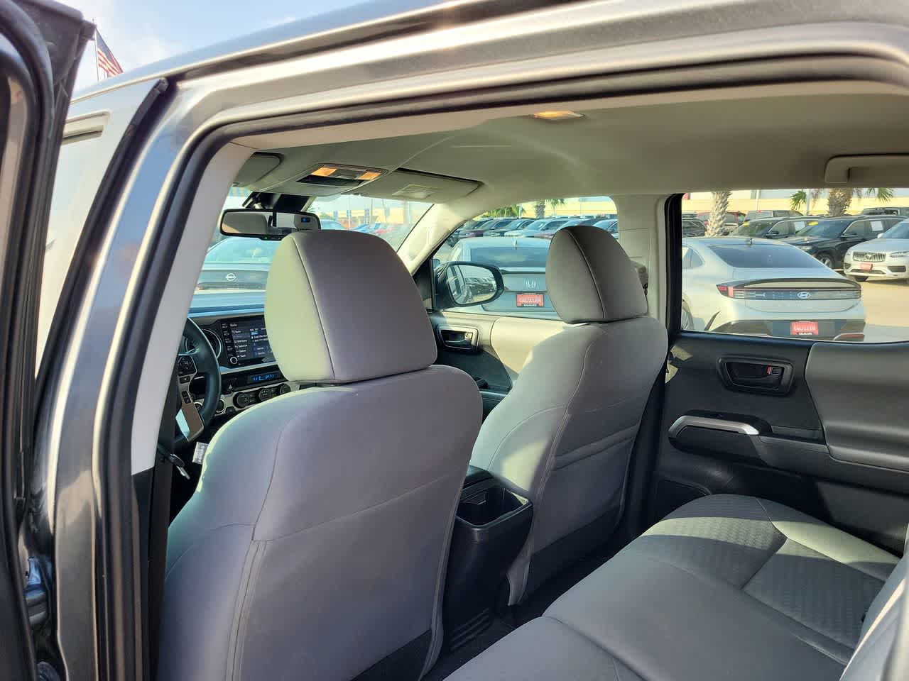 Thumbnail: 2023 Toyota Tacoma - 20