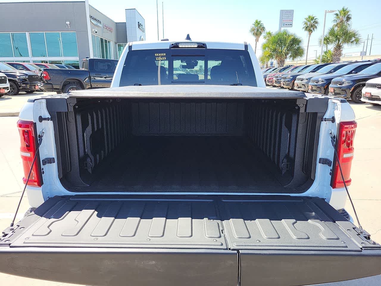 Thumbnail: 2025 RAM 1500 - 27
