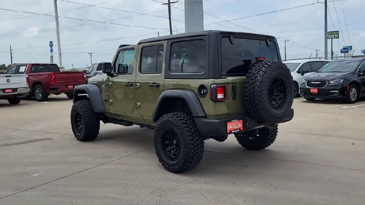 Thumbnail: 2026 Jeep Wrangler - 6