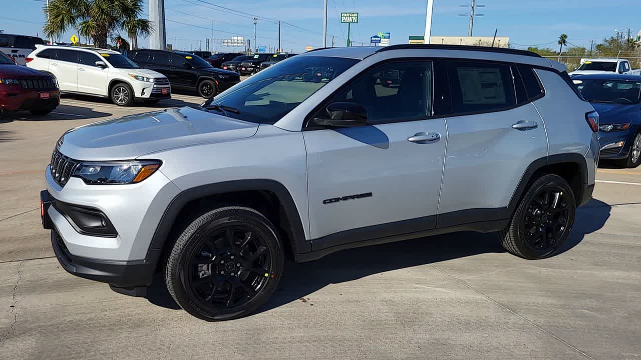 Thumbnail: 2026 Jeep Compass - 4