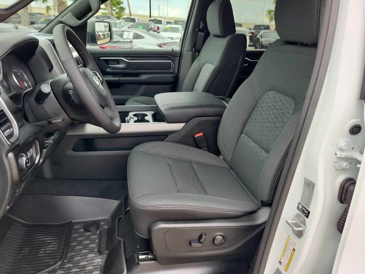 Thumbnail: 2026 RAM 1500 - 19