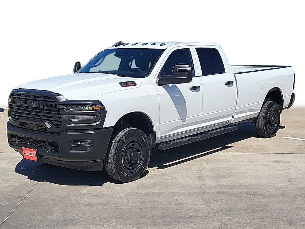 New 2026 Ram 2500 TRADESMAN CREW CAB 4X4 8' BOX Pickup