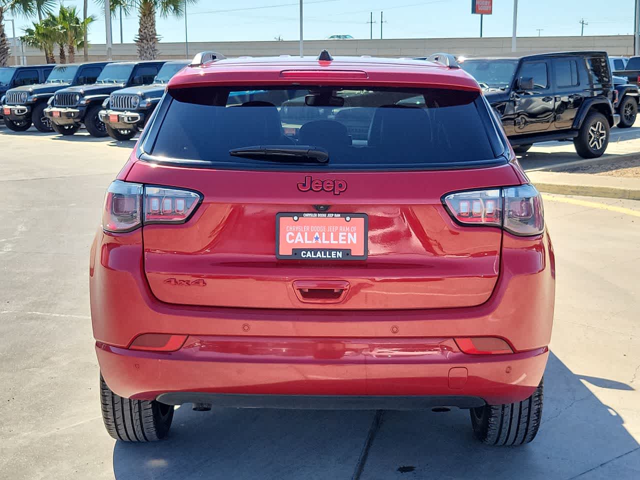 Thumbnail: 2023 Jeep Compass - 13