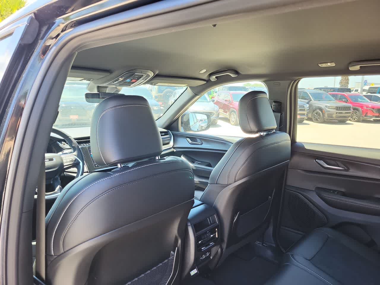 Thumbnail: 2025 Jeep Grand Cherokee - 20