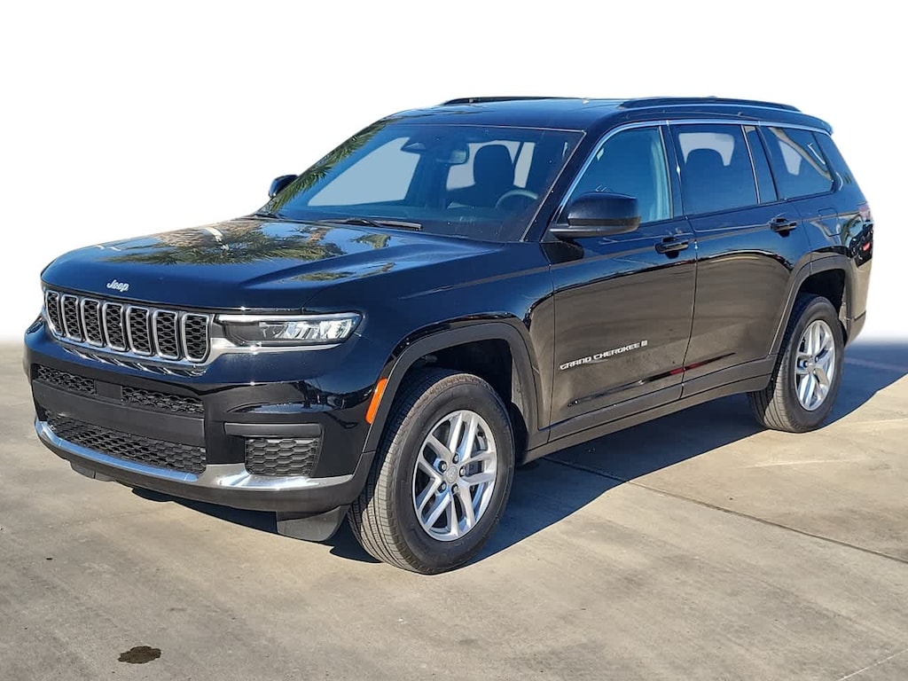 Used 2025 Jeep Grand Cherokee L Laredo SUV