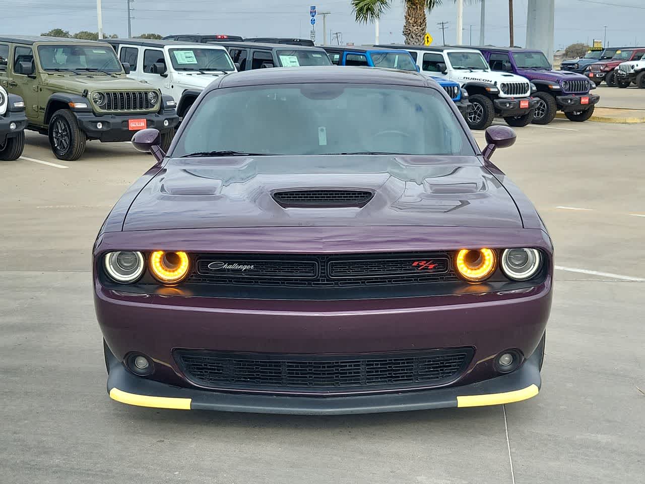 Thumbnail: 2022 Dodge Challenger - 14