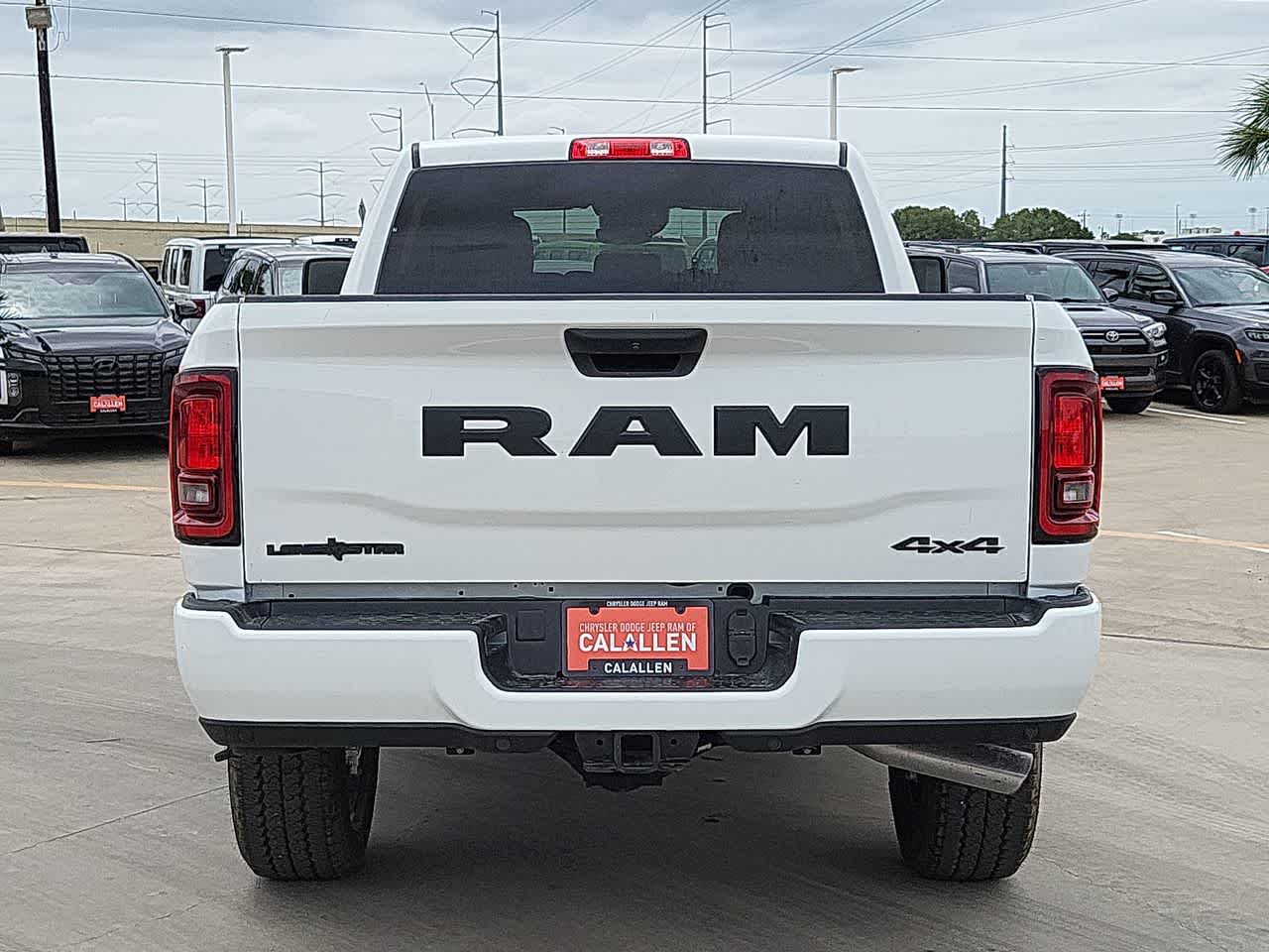 2025 RAM 2500 ST 13