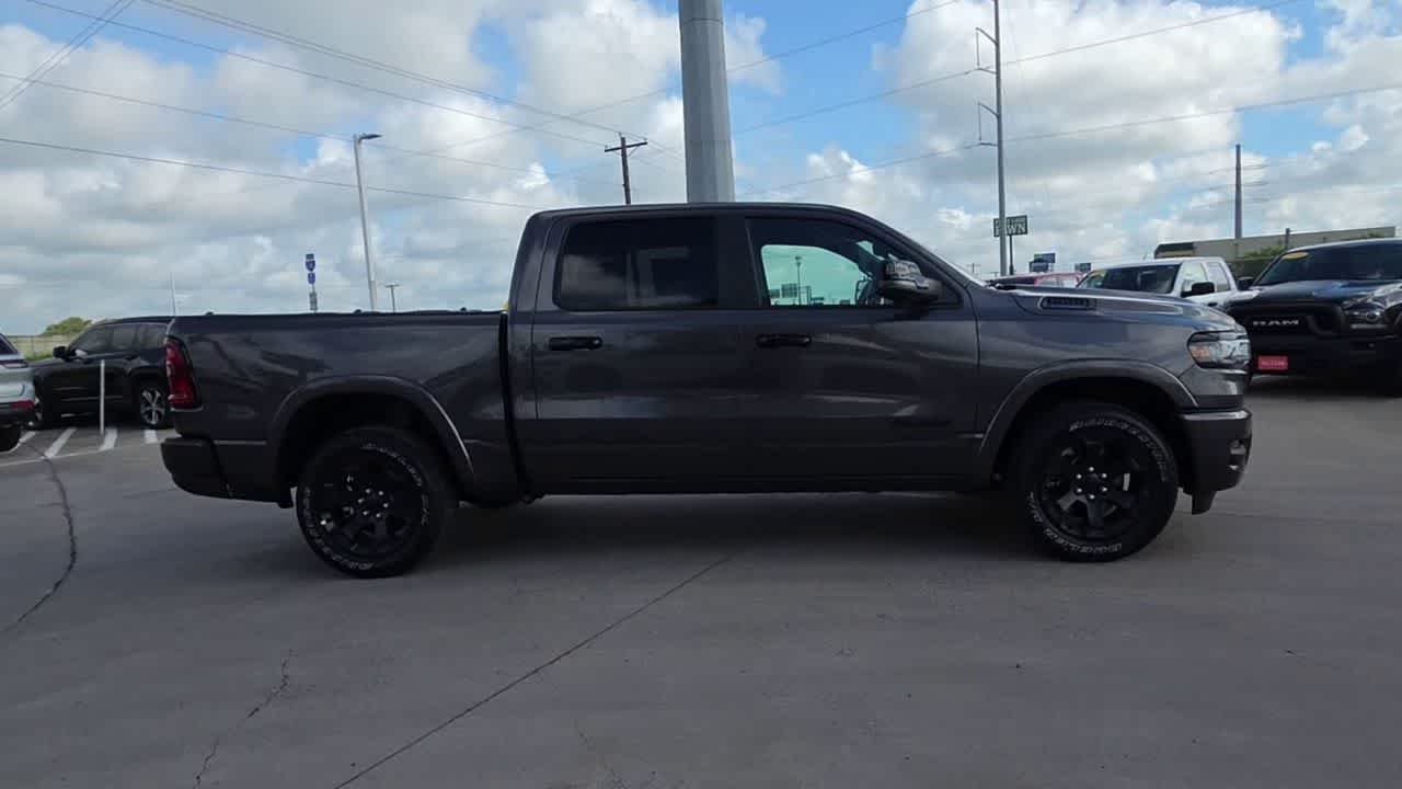 Thumbnail: 2026 RAM 1500 - 9