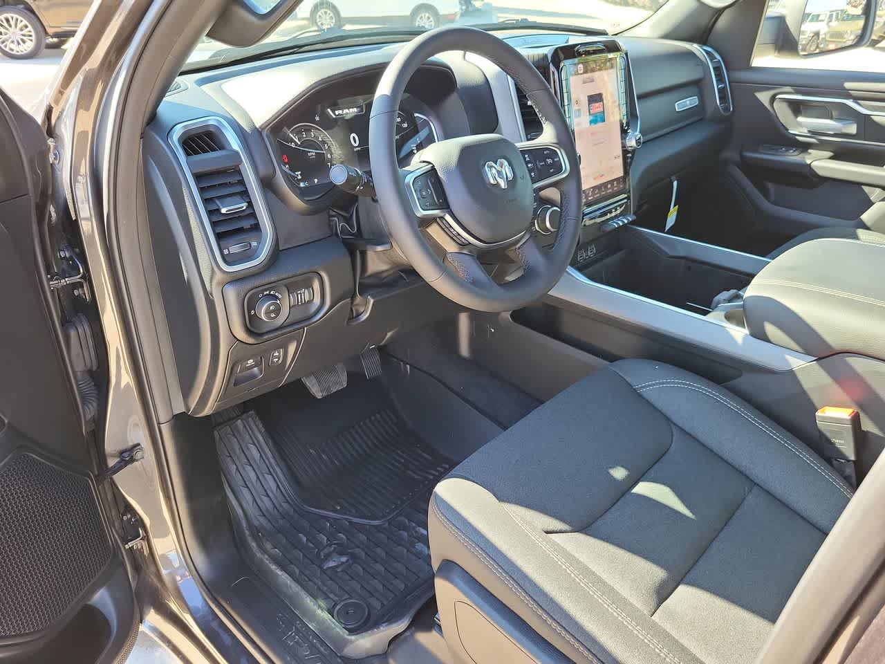 Thumbnail: 2026 RAM 1500 - 10