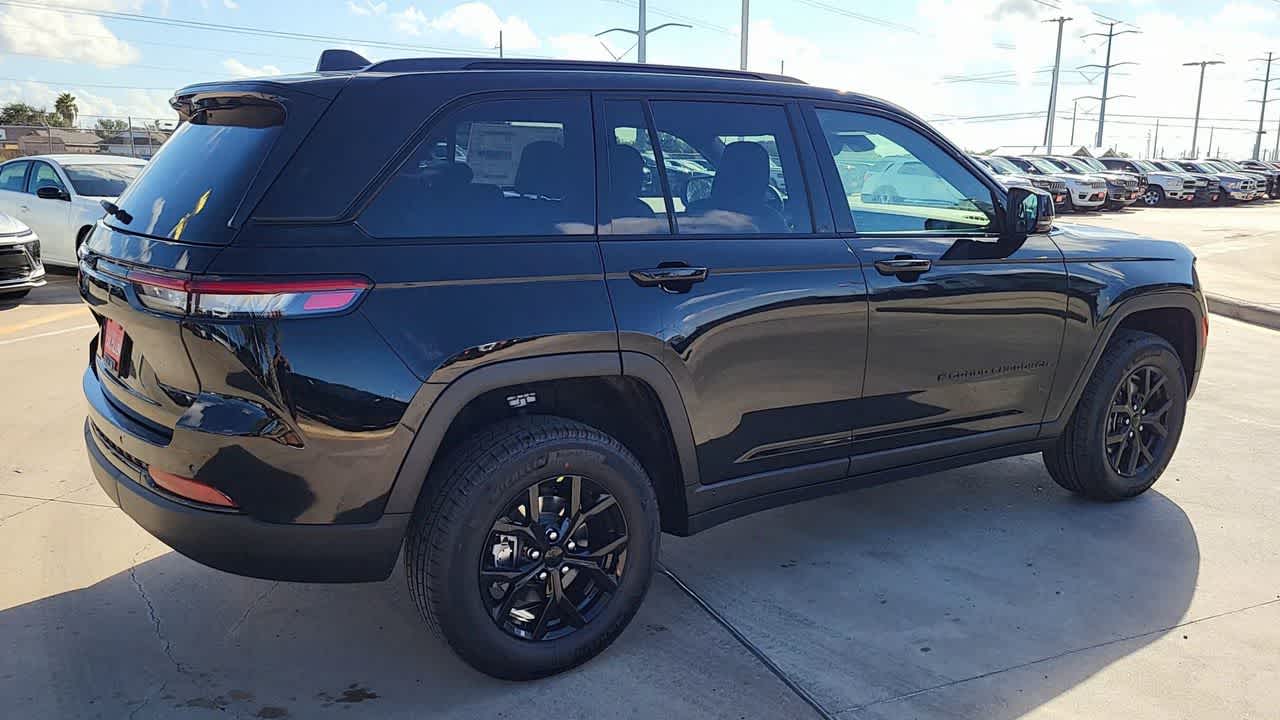 Thumbnail: 2025 Jeep Grand Cherokee - 8