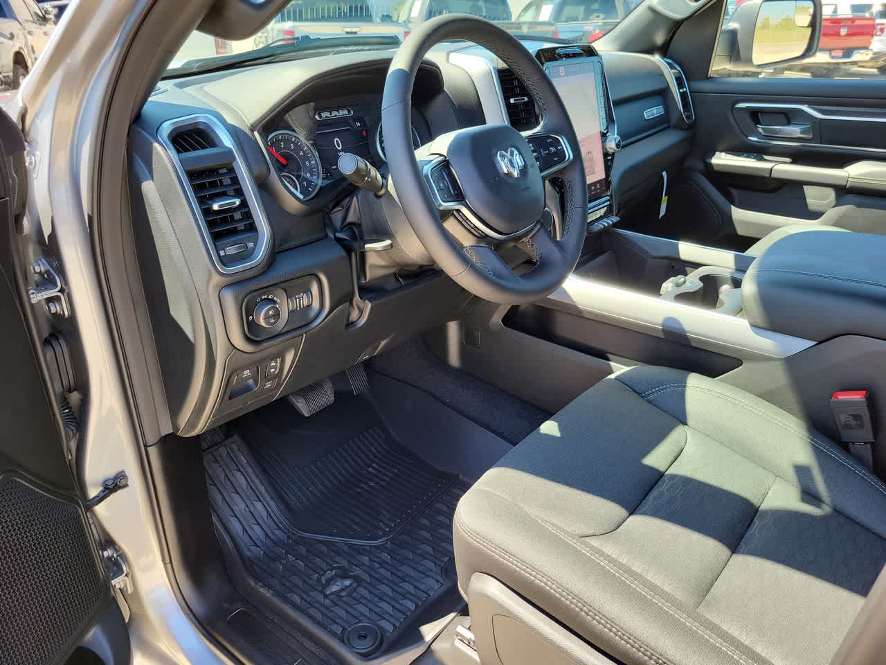 Thumbnail: 2026 RAM 1500 - 10