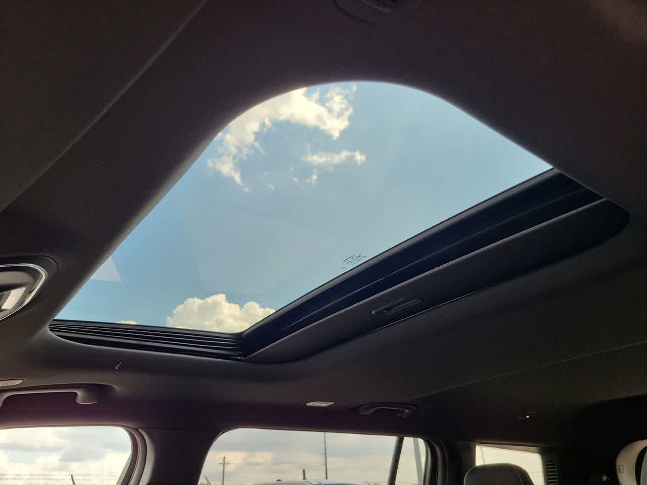 Thumbnail: 2025 Jeep Grand Cherokee - 30