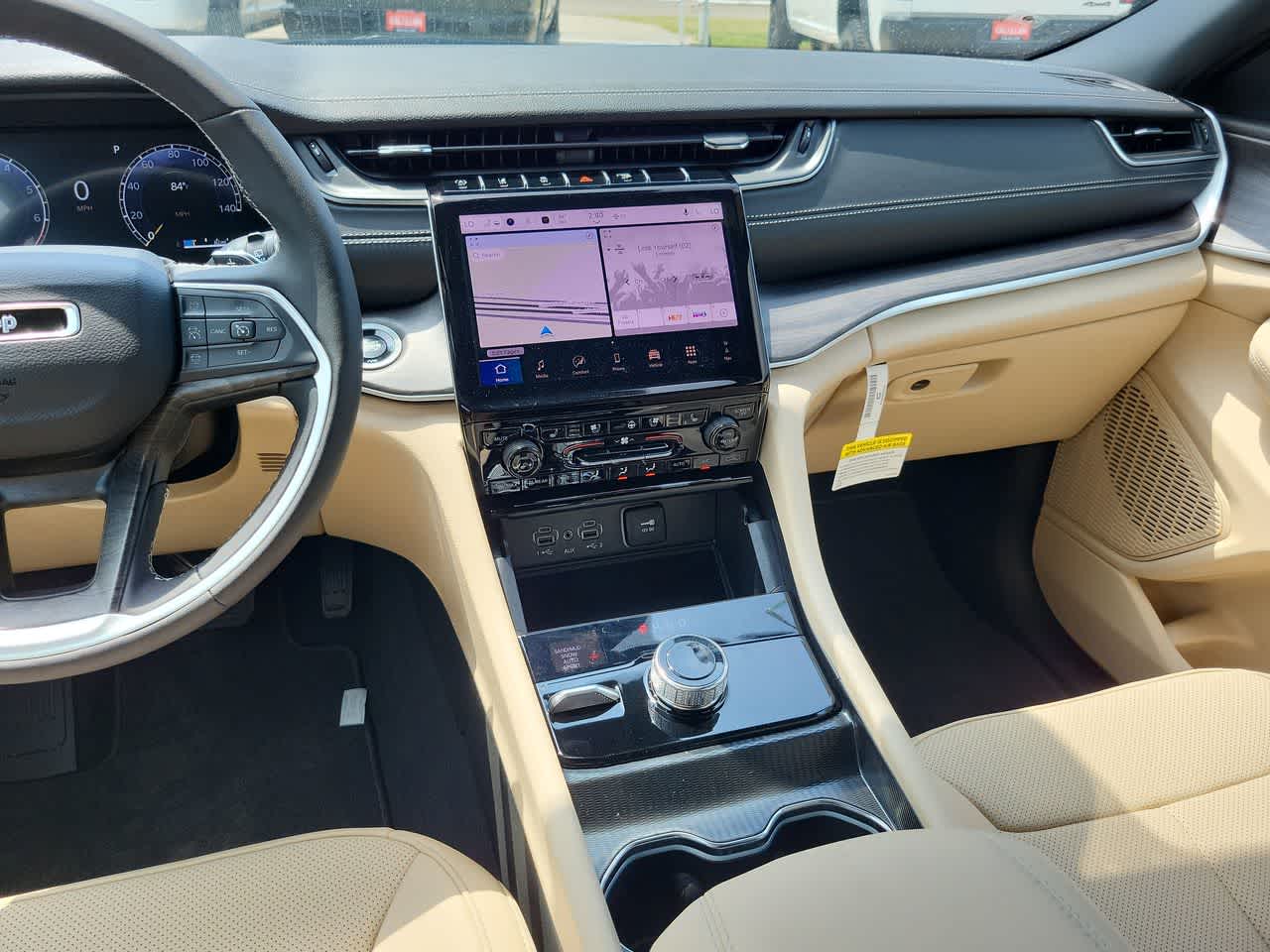 Thumbnail: 2025 Jeep Grand Cherokee - 24