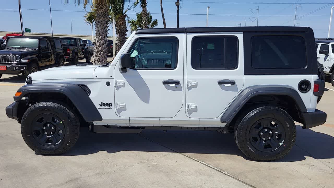 Thumbnail: 2026 Jeep Wrangler - 5