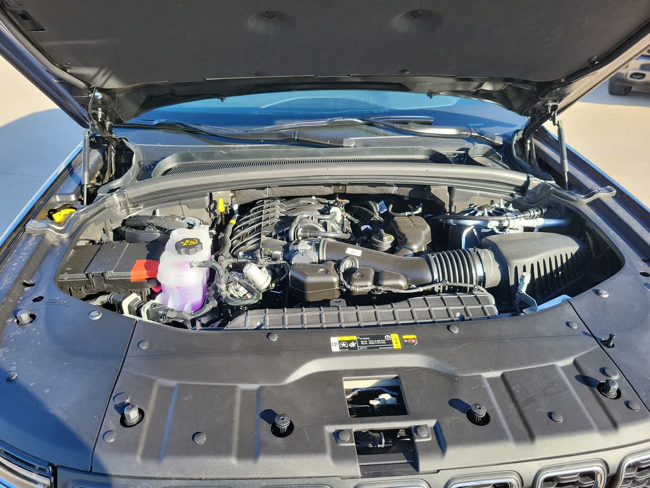 Thumbnail: 2025 Jeep Grand Cherokee - 17