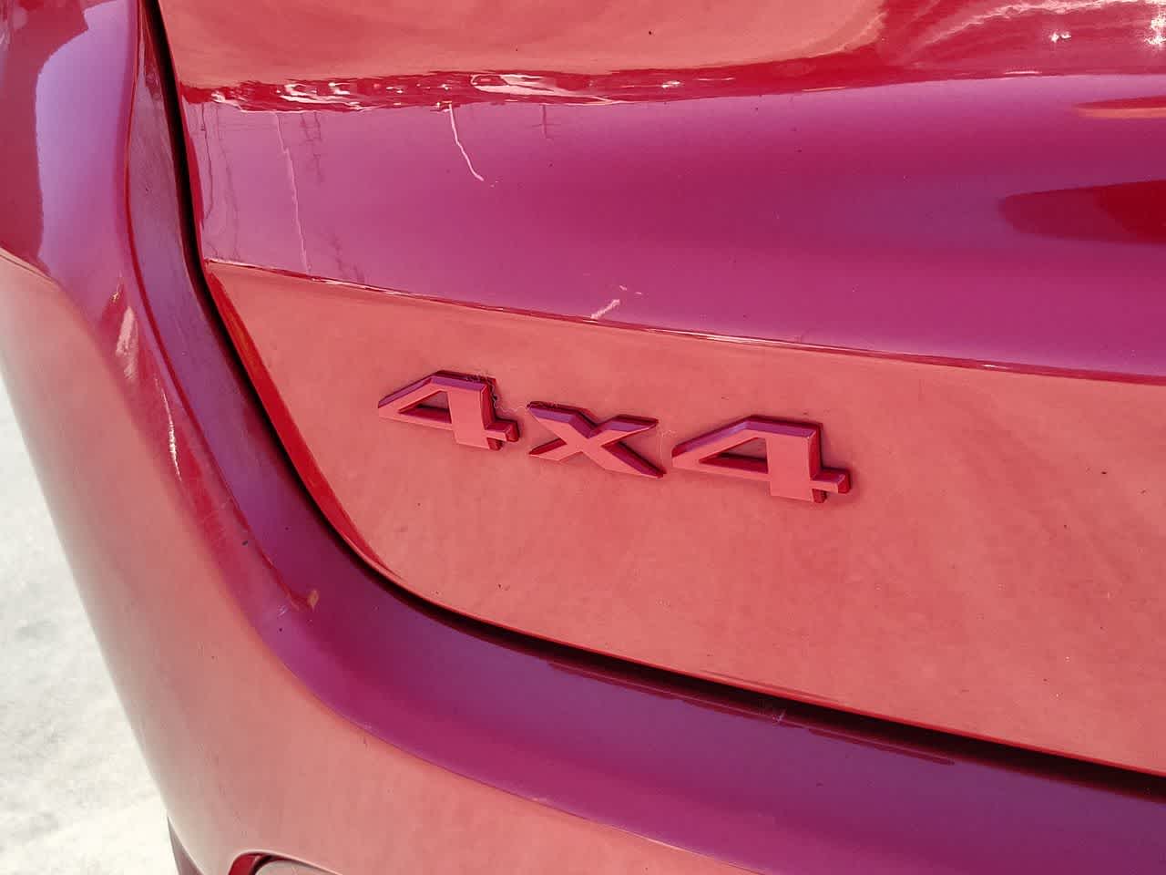 Thumbnail: 2023 Jeep Compass - 15