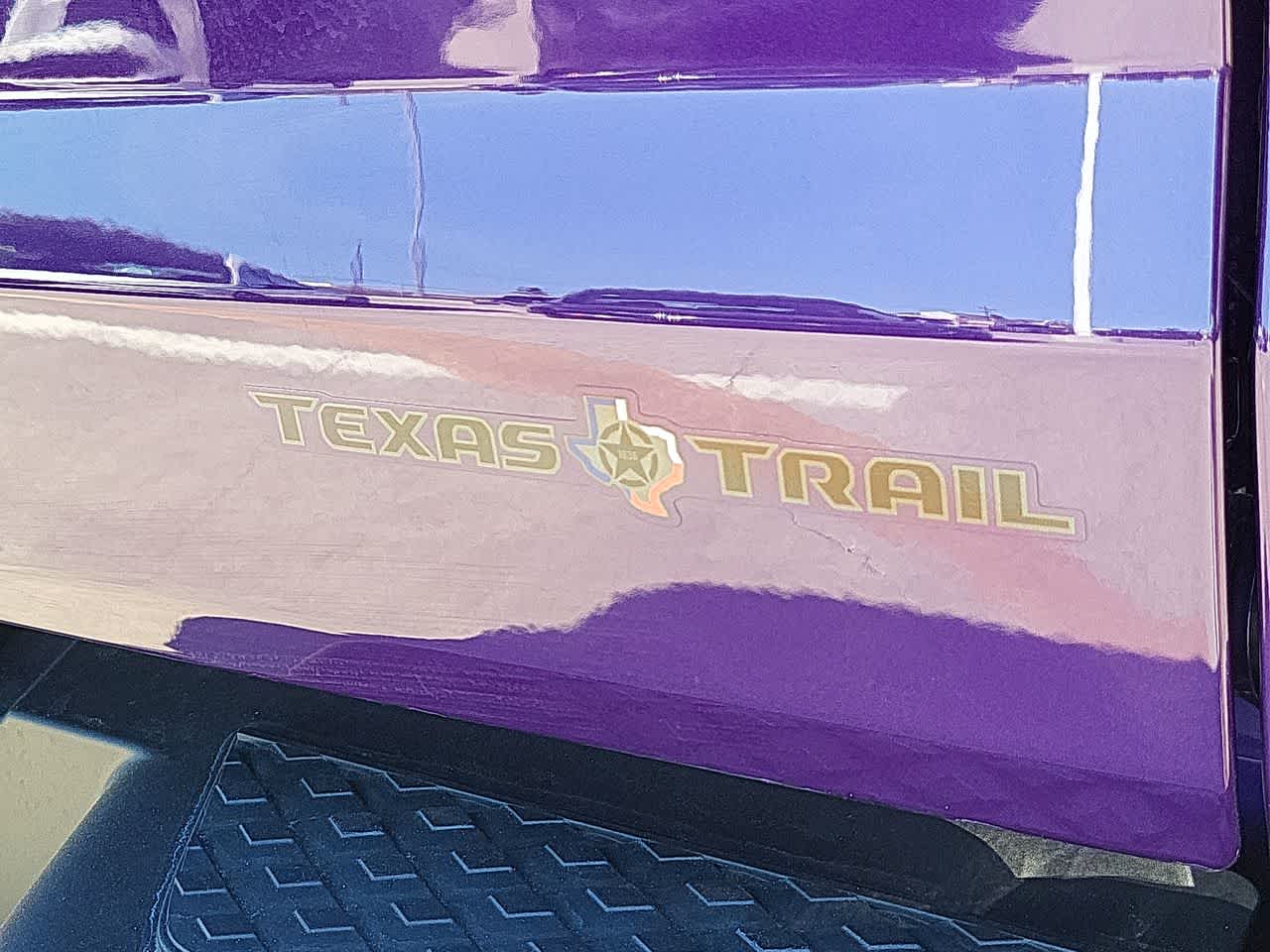 Thumbnail: 2026 Jeep Gladiator - 15