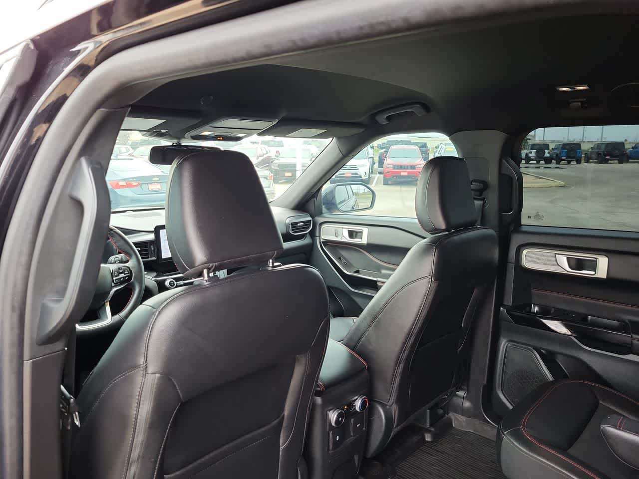 Thumbnail: 2023 Ford Explorer - 20