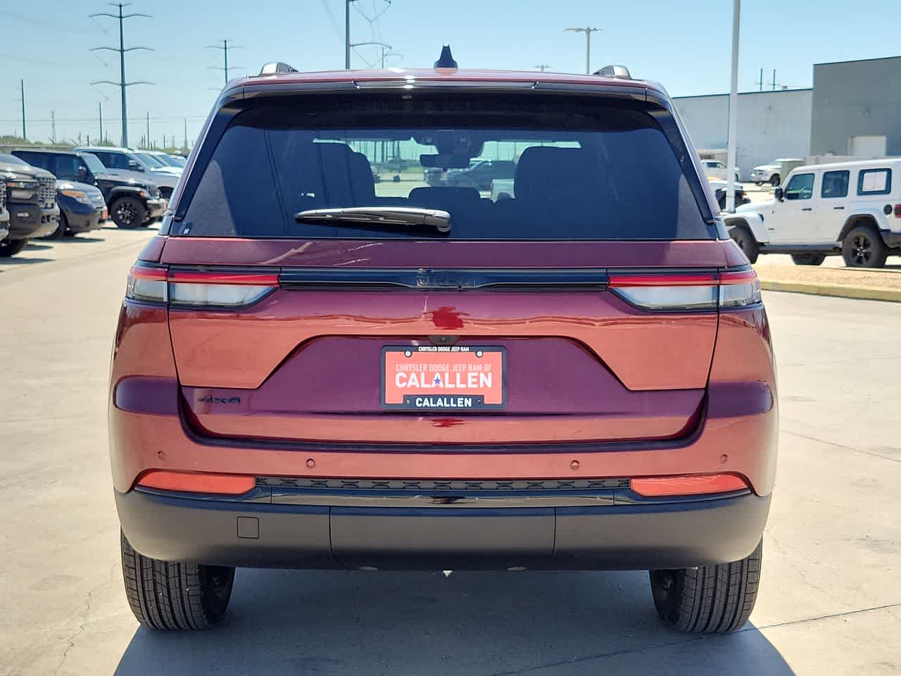 2025 Jeep Grand Cherokee Altitude 13
