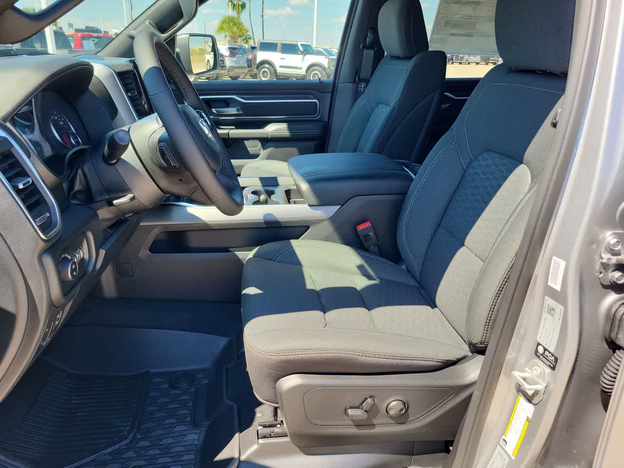 Thumbnail: 2026 RAM 1500 - 19