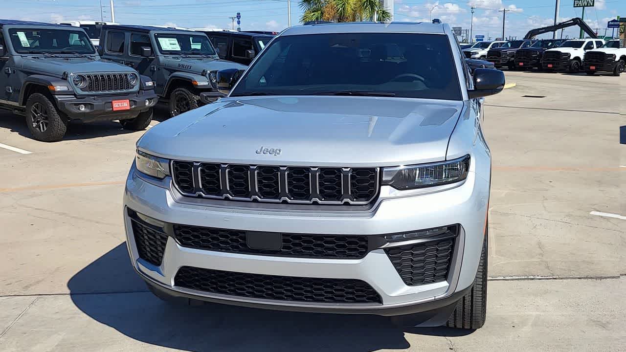 Thumbnail: 2026 Jeep Grand Cherokee - 3