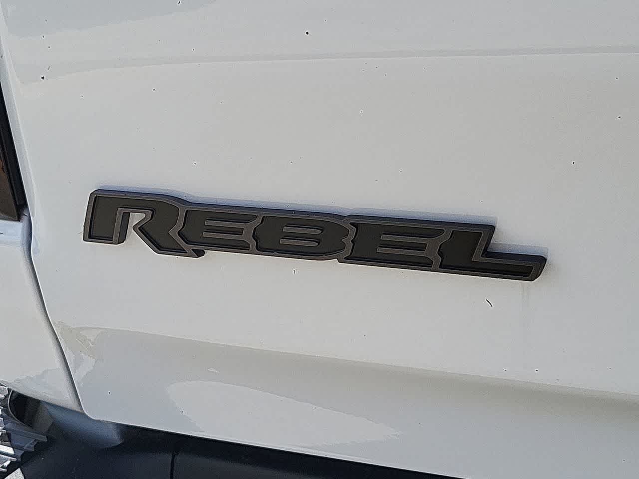 Thumbnail: 2026 RAM 1500 - 15
