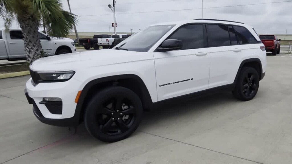 Used 2023 Jeep Grand Cherokee Limited SUV