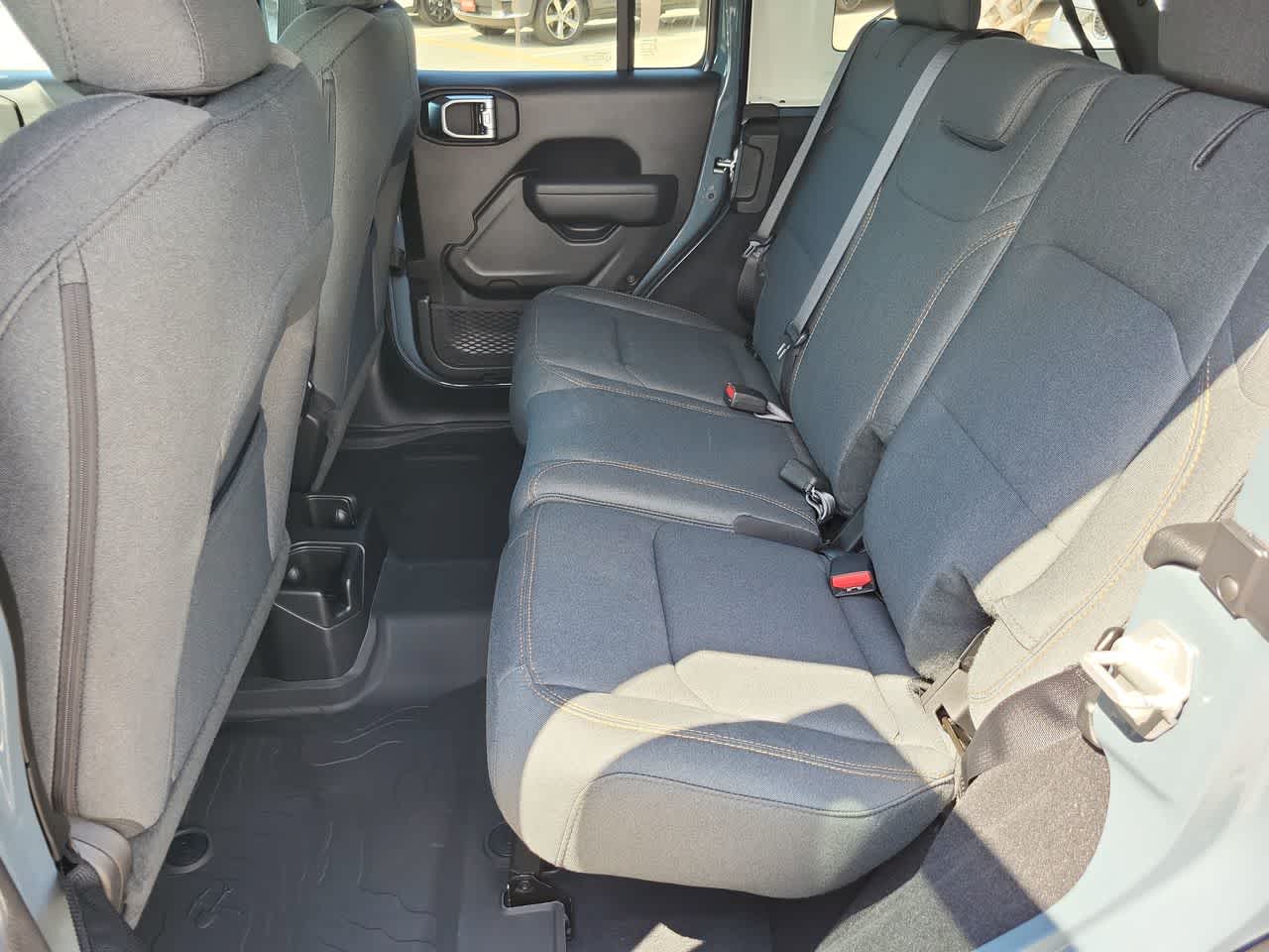 Thumbnail: 2025 Jeep Wrangler - 21