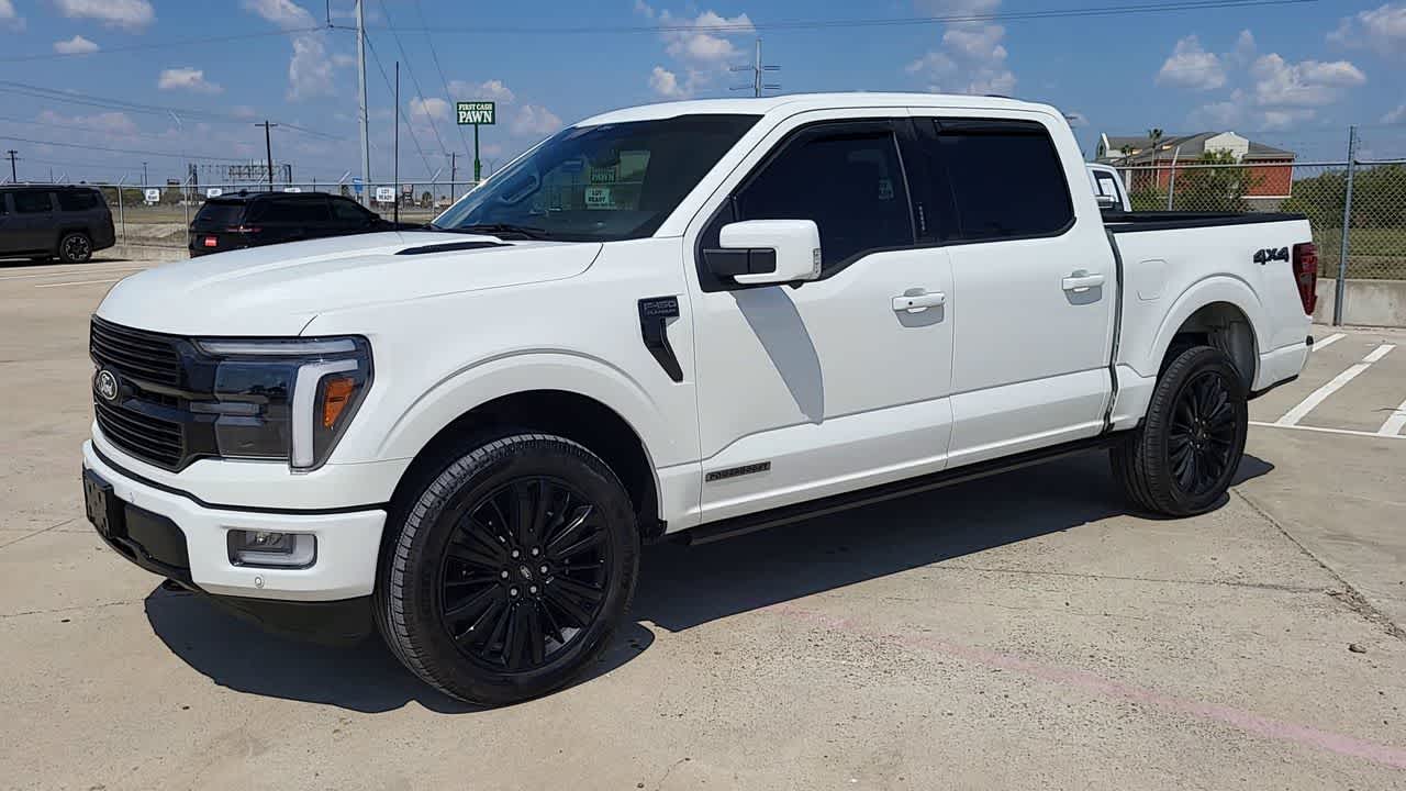 2024 Ford F-150 Platinum photo 4
