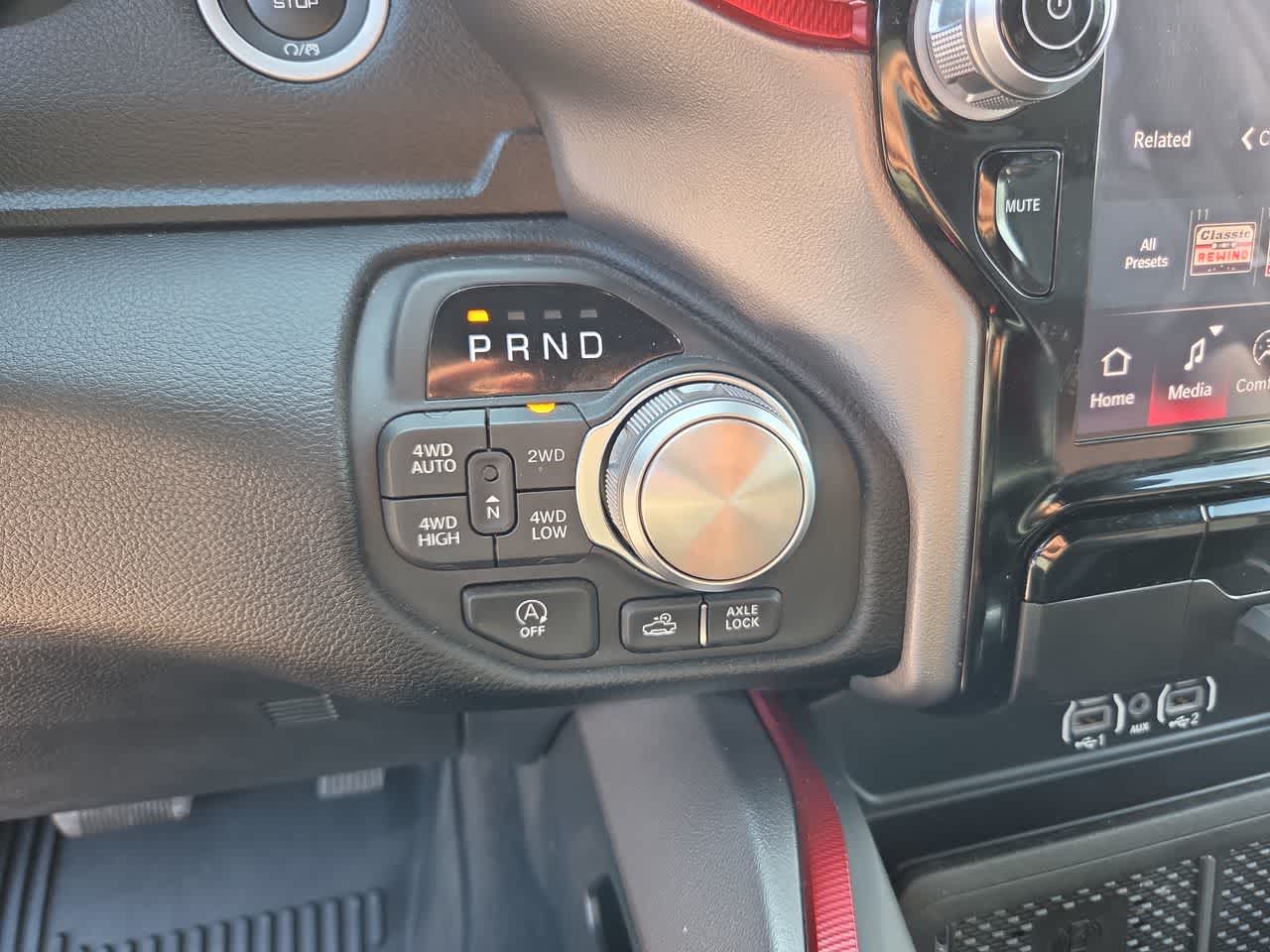 Thumbnail: 2026 RAM 1500 - 25