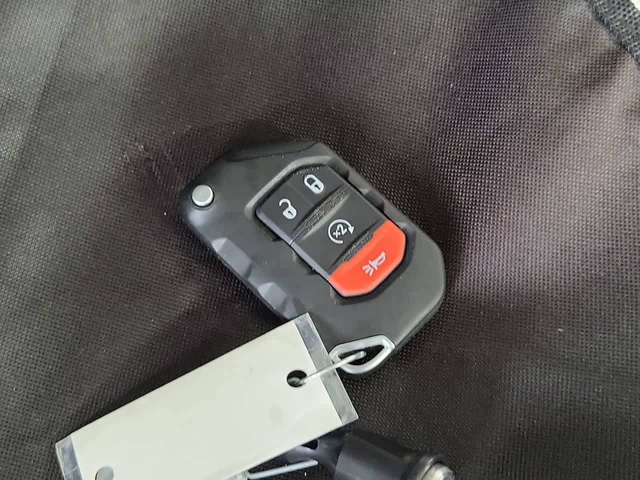 Thumbnail: 2025 Jeep Wrangler - 28