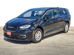 2026 Chrysler Pacifica SELECT Passenger Van