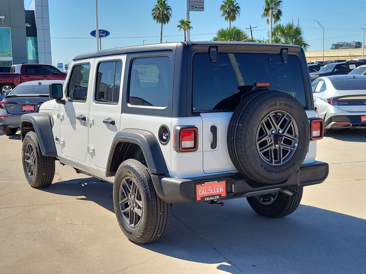 Thumbnail: 2026 Jeep Wrangler - 12