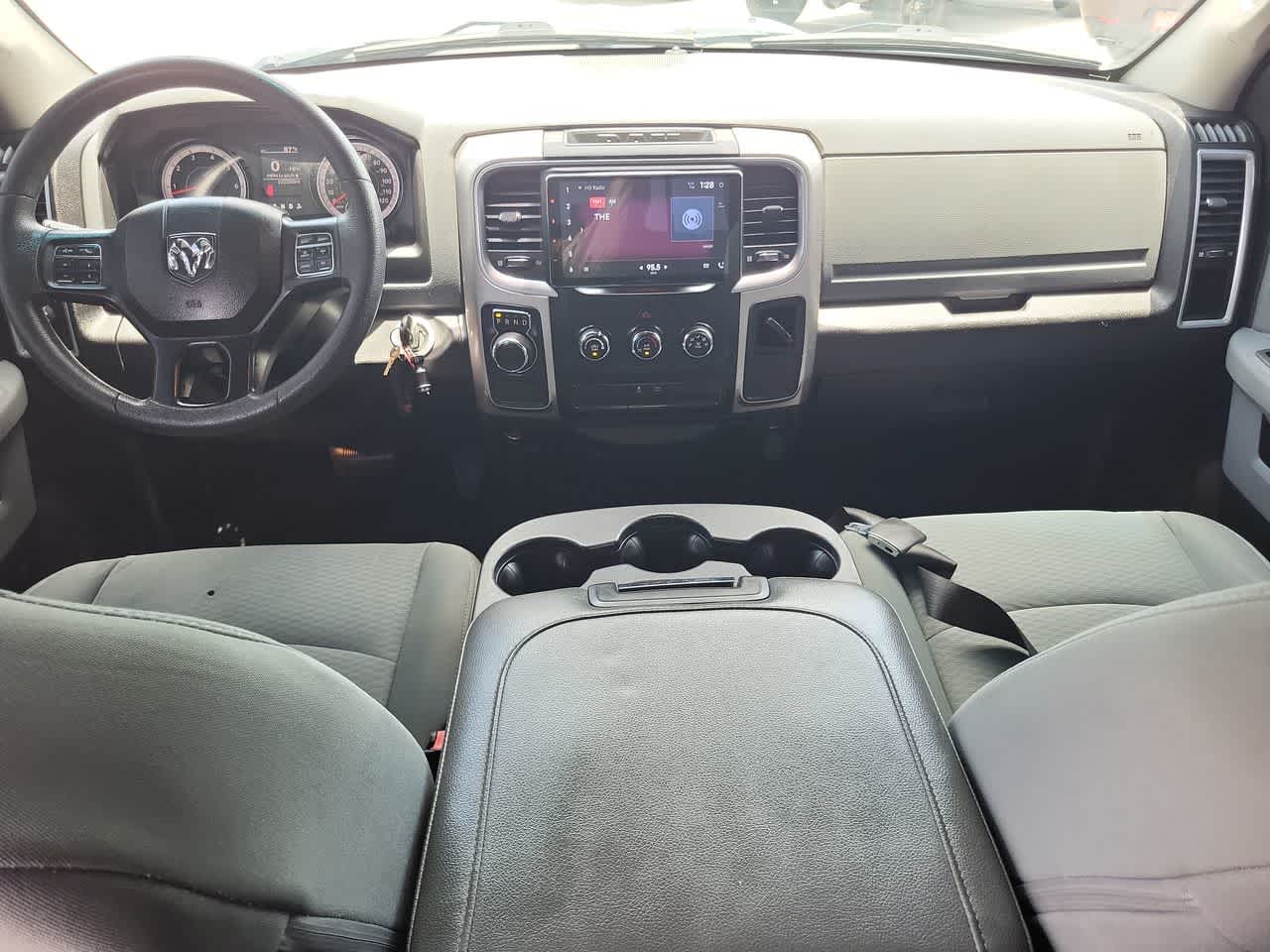 Thumbnail: 2019 RAM 1500 Classic - 17