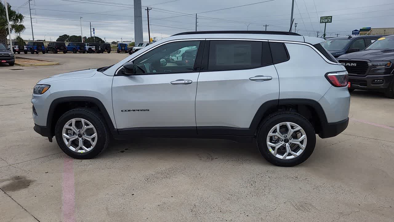 Thumbnail: 2026 Jeep Compass - 5