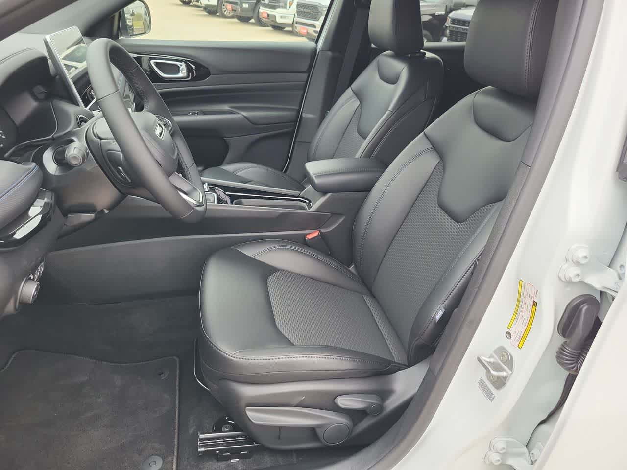 Thumbnail: 2026 Jeep Compass - 19