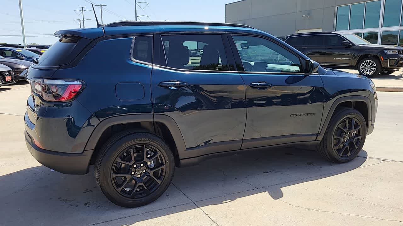 Thumbnail: 2026 Jeep Compass - 8