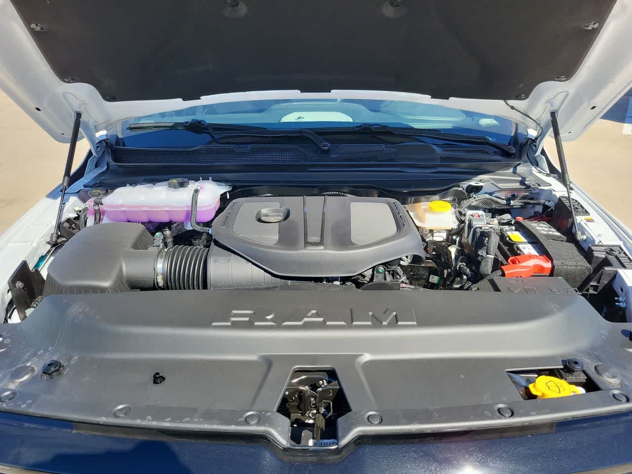 Thumbnail: 2026 RAM 1500 - 17