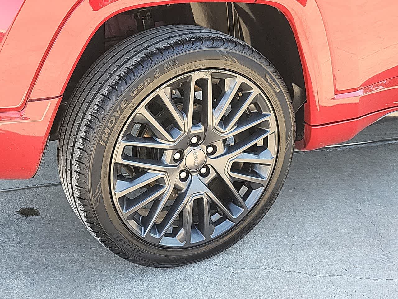 Thumbnail: 2023 Jeep Compass - 16